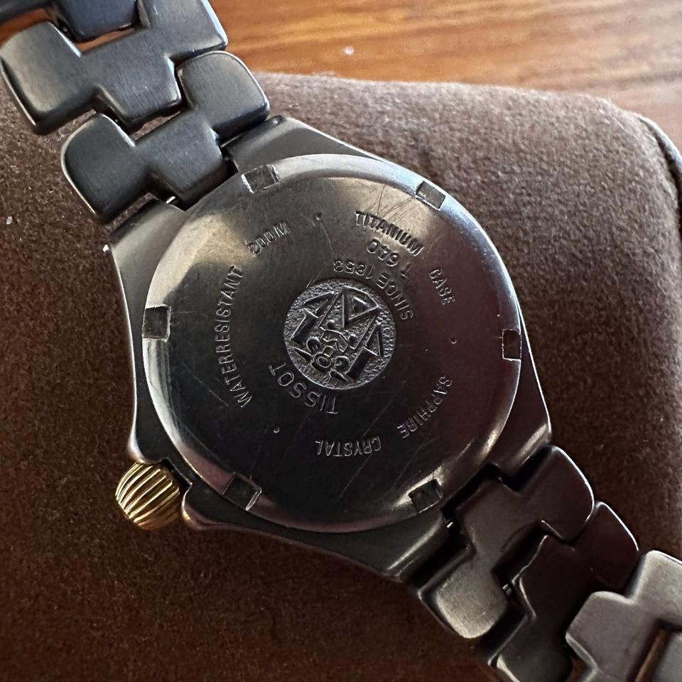 Tissot Uhr Titan T660 mit Original Band Swiss Made