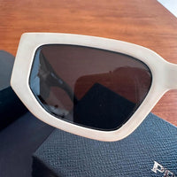Prada Sonnenbrille 09ZS Glasses B/W triangle Logo Italy