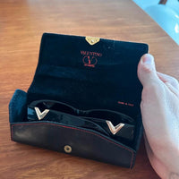 Valentino Sonnenbrille mit V Logo made in Italy mit Etui