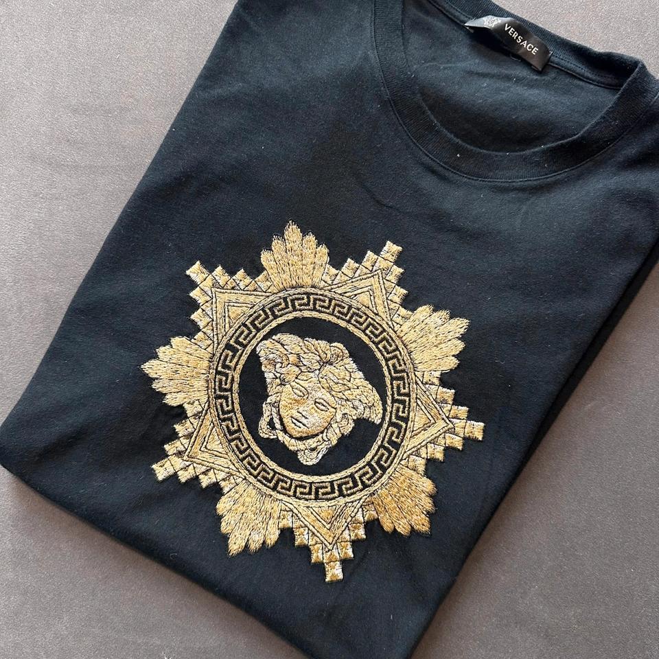 Versace Mainline T-Shirt Medusa Baroque Oro Stitched