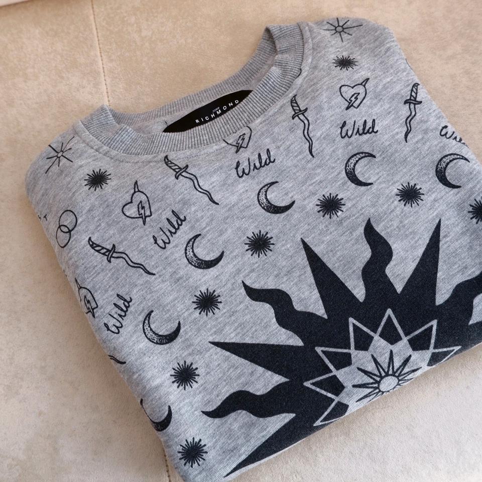 John Richmond Sweatshirt Love knife Logo Emblem