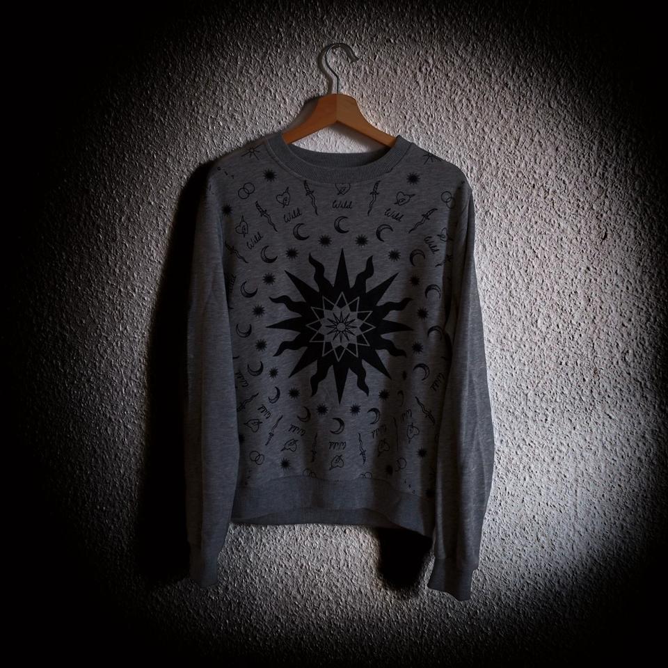 John Richmond Sweatshirt Love knife Logo Emblem