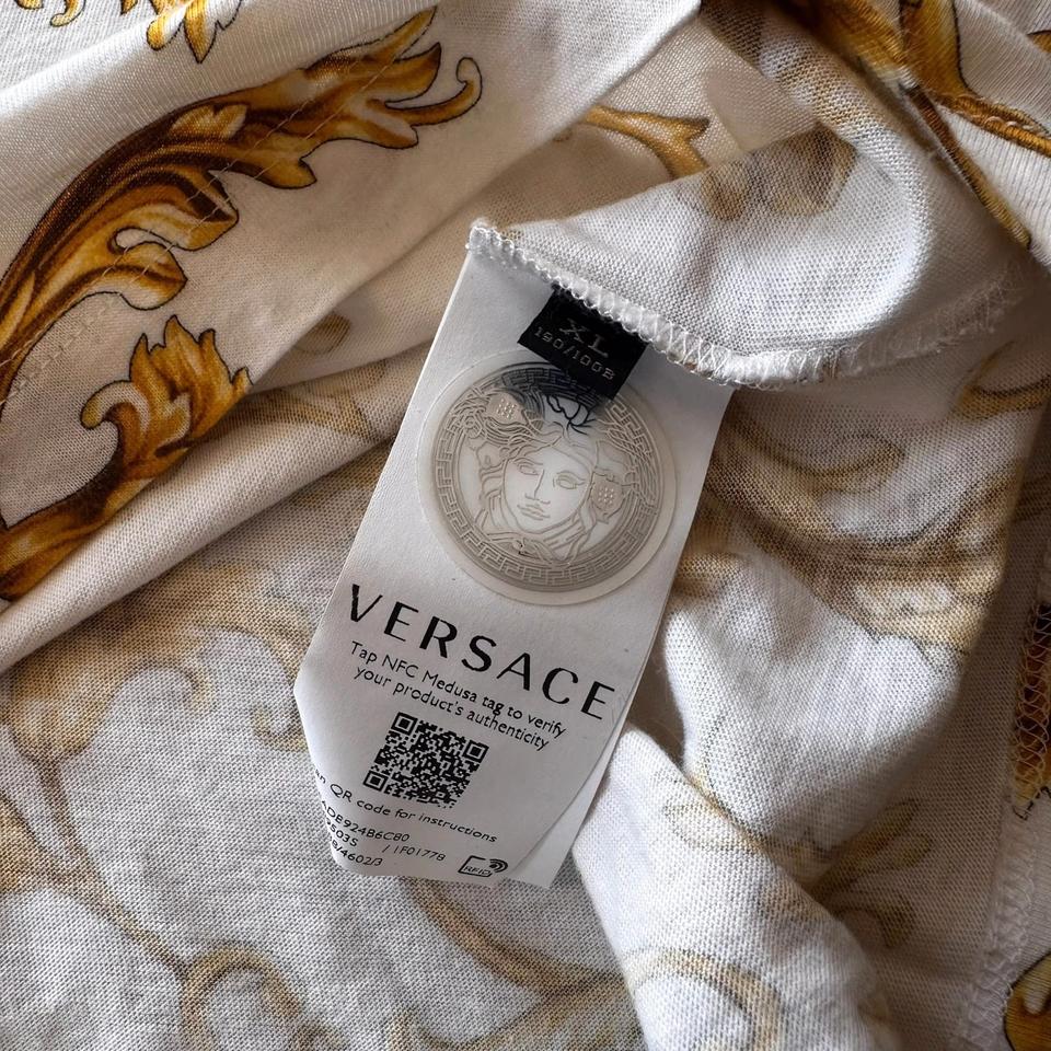Versace Mainline T-Shirt Baroque All Over Print Fleur