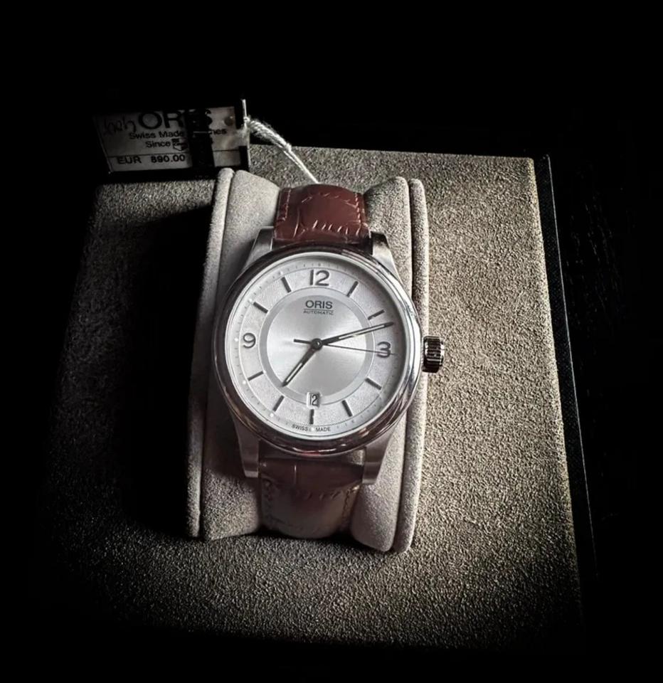 Oris Uhr Classic Date Automatik Swiss Made Full Set