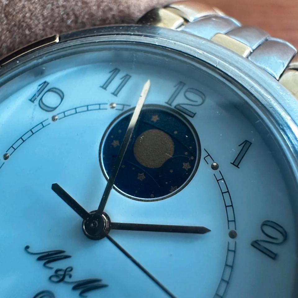 M&M Uhr Swiss Made Starsign Sternzeichen Mondphase Rar Edition