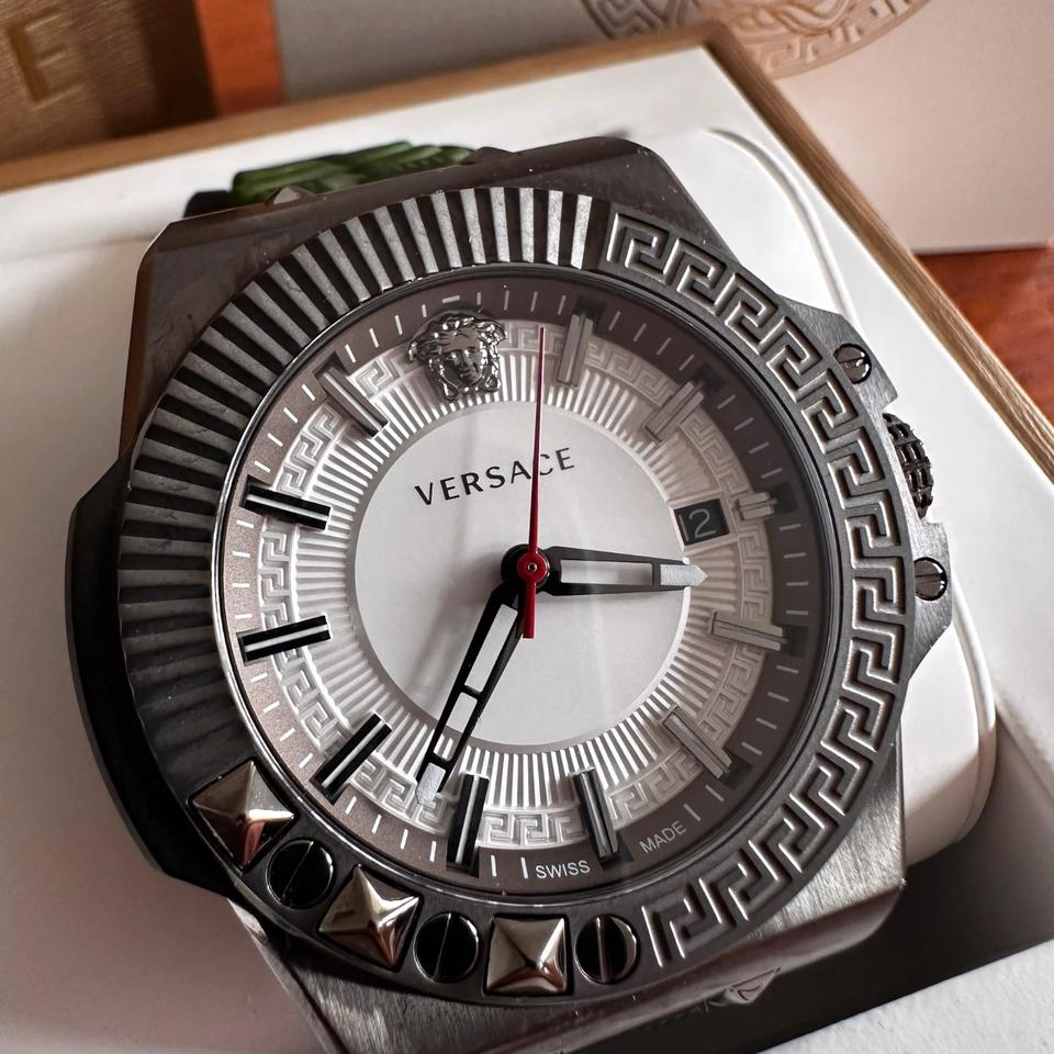 Versace Mainline Uhr Chain React Medusa 2Chainz Swiss Ma