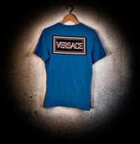 Versace Mainline T-Shirt Top Medusa Print auf Front und