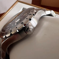 Versace Mainline Uhr GMT Hellenyium Medusa Baroque Swiss