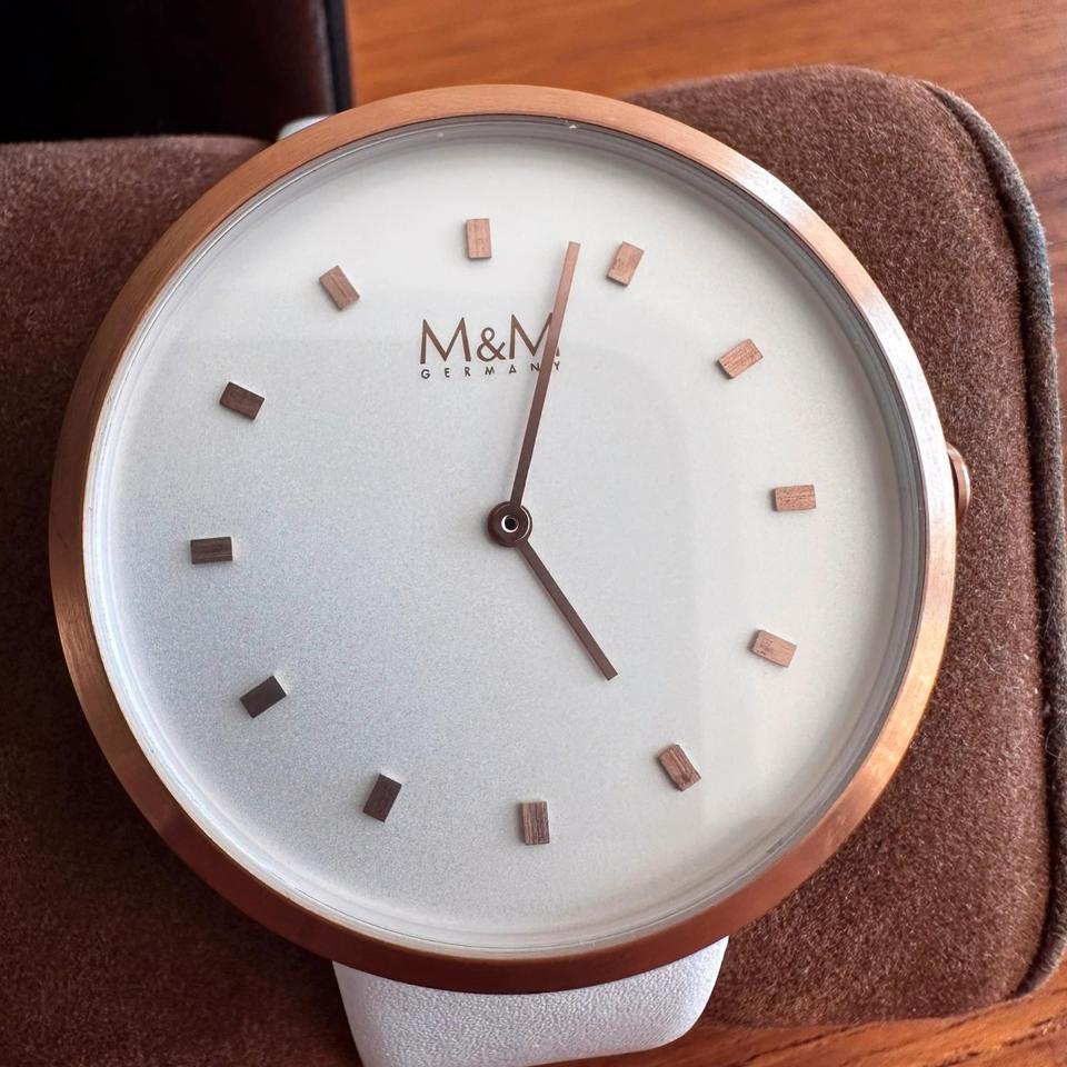 M&M Uhr XXL Designer Neu 11881